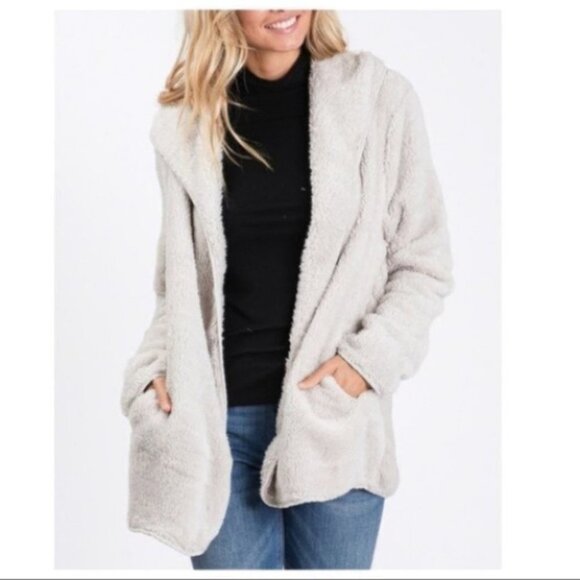 Sherpa soft hooded jacket with pockets Lig… - Picture 1 of 2